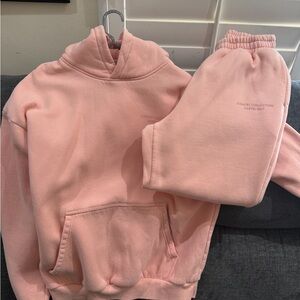 Comfrt Hoodie & Jogger Set pastel edit